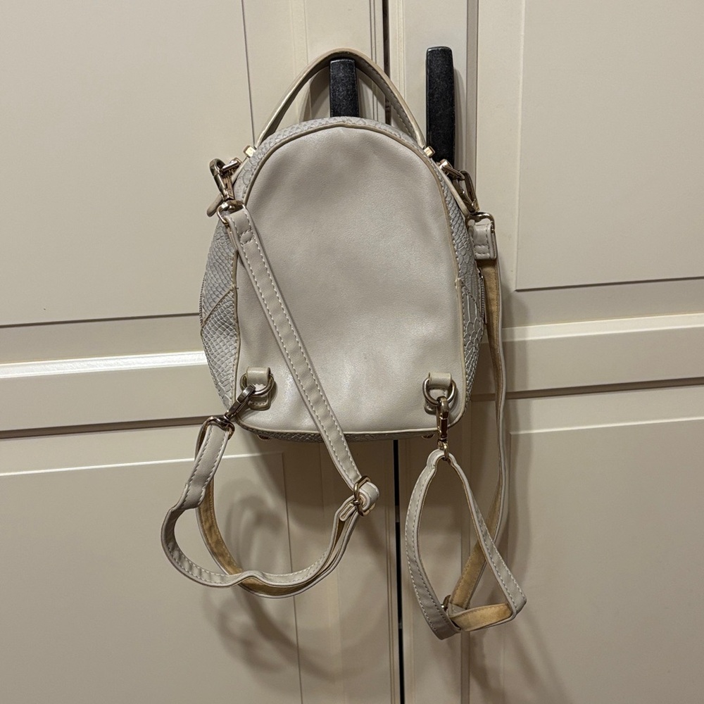 Cream Mini adjustable Backpack - David Jones - Picture 2 of 8